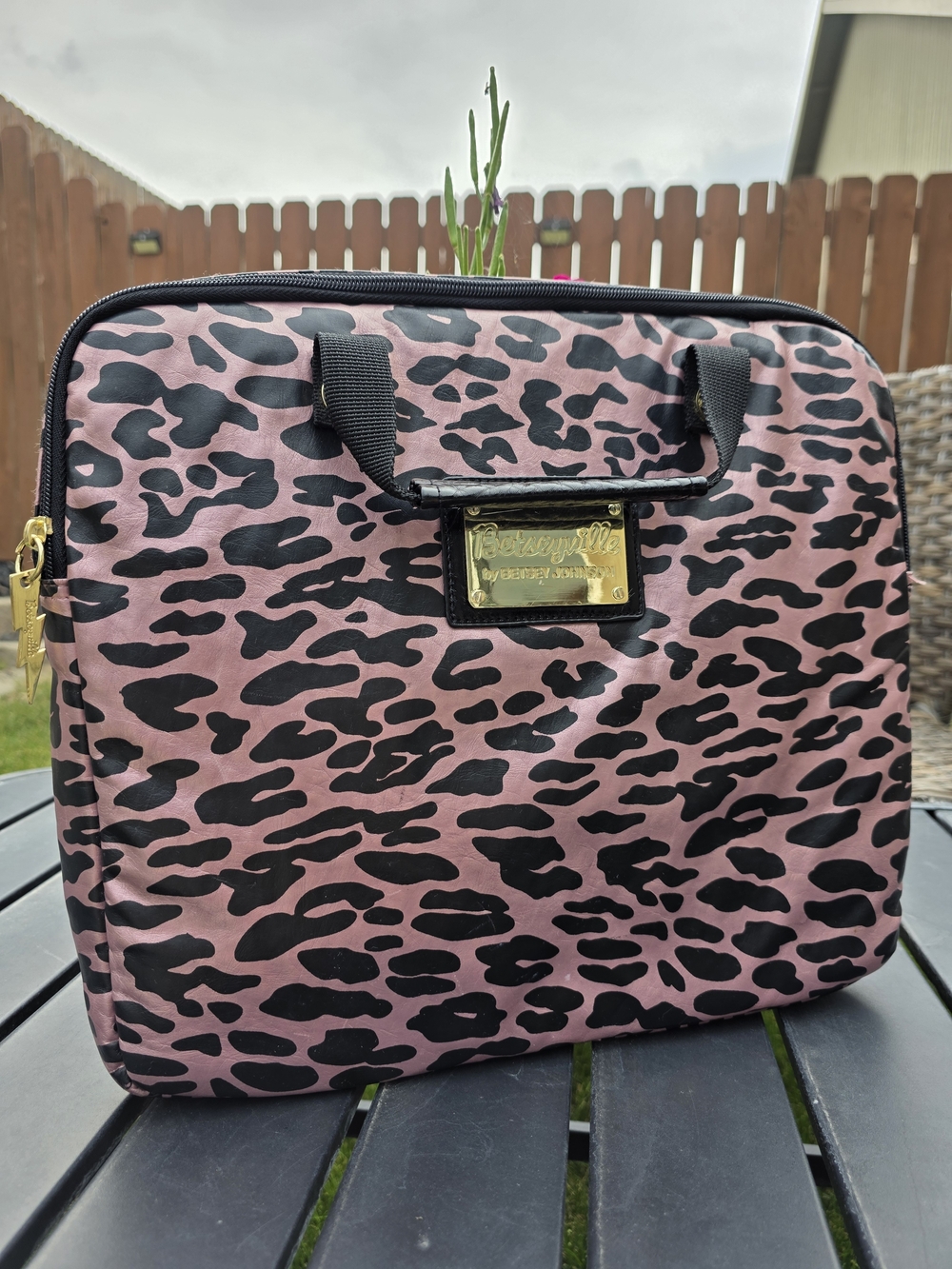 Betseyville Betsey Johnson Pink Leopard Laptop Bag Gold Plate Lightning Charm